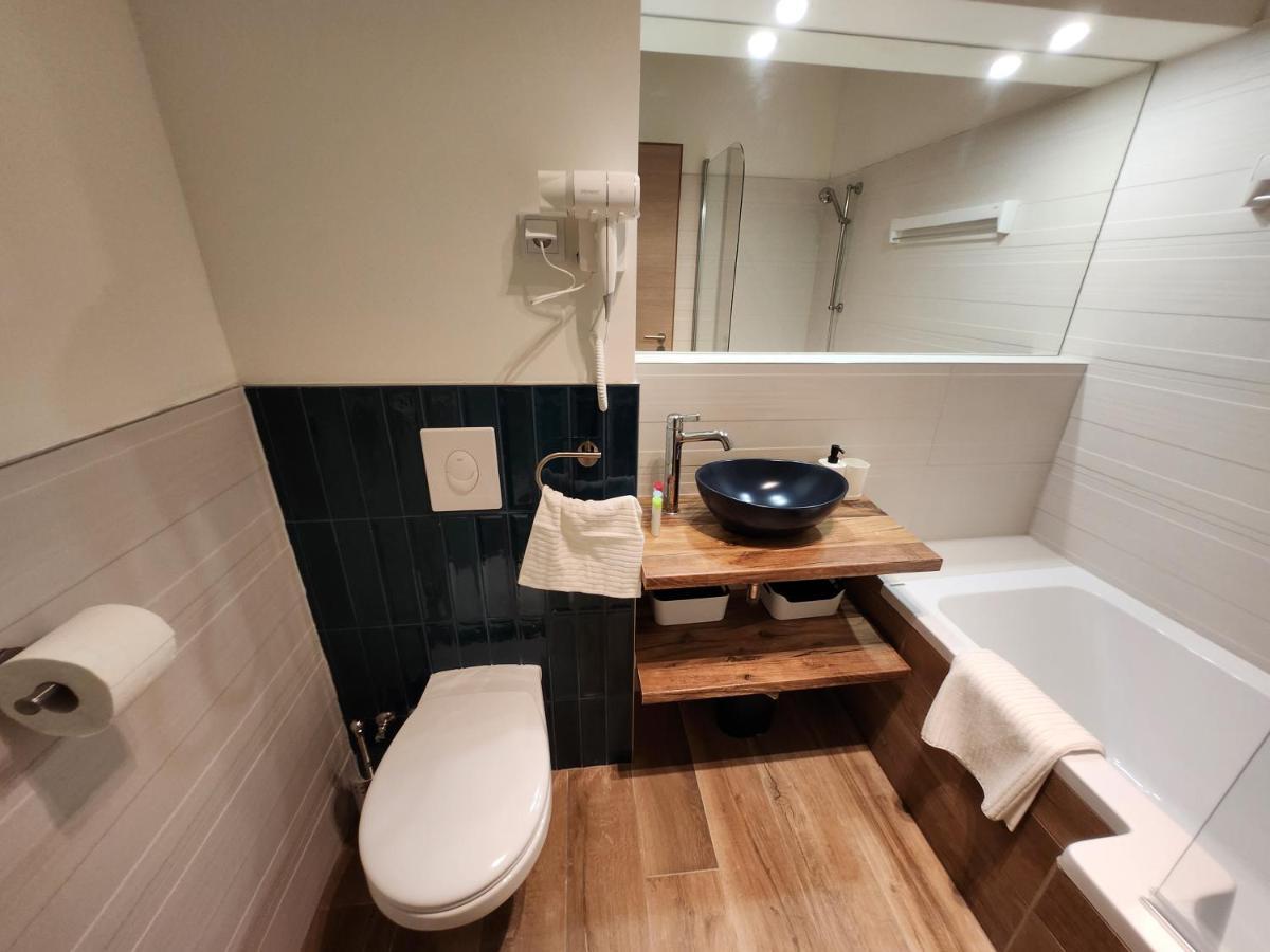 Apartman 18 Aparthotel Дебрецен Екстериор снимка
